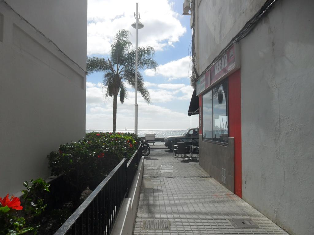 Aguilon Apartment Arrecife  Ngoại thất bức ảnh