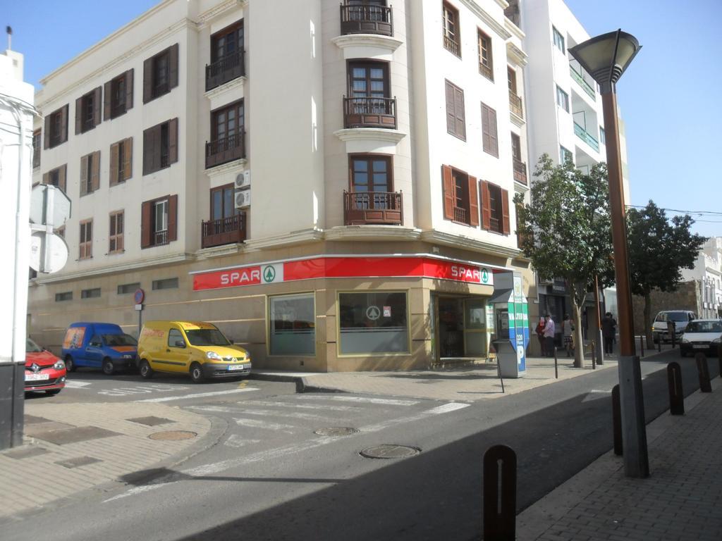 Aguilon Apartment Arrecife  Ngoại thất bức ảnh